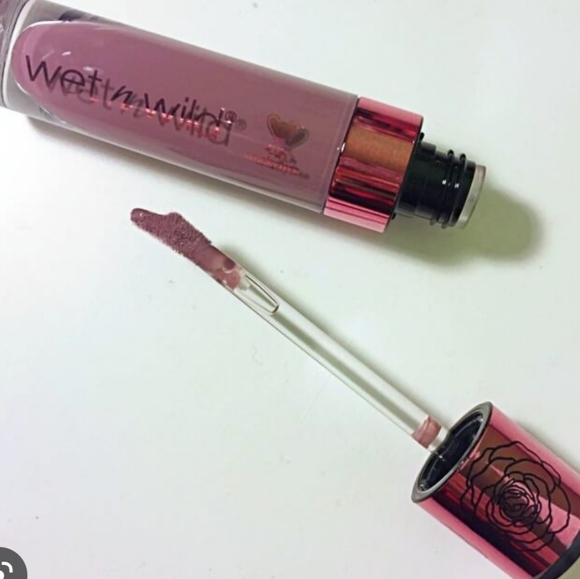 🧚‍♀️BUD ROMANCE Wet N Wild Rebel Rose DISCONTINUED Liquid Lipstick NWT/SEALED - Picture 1 of 5